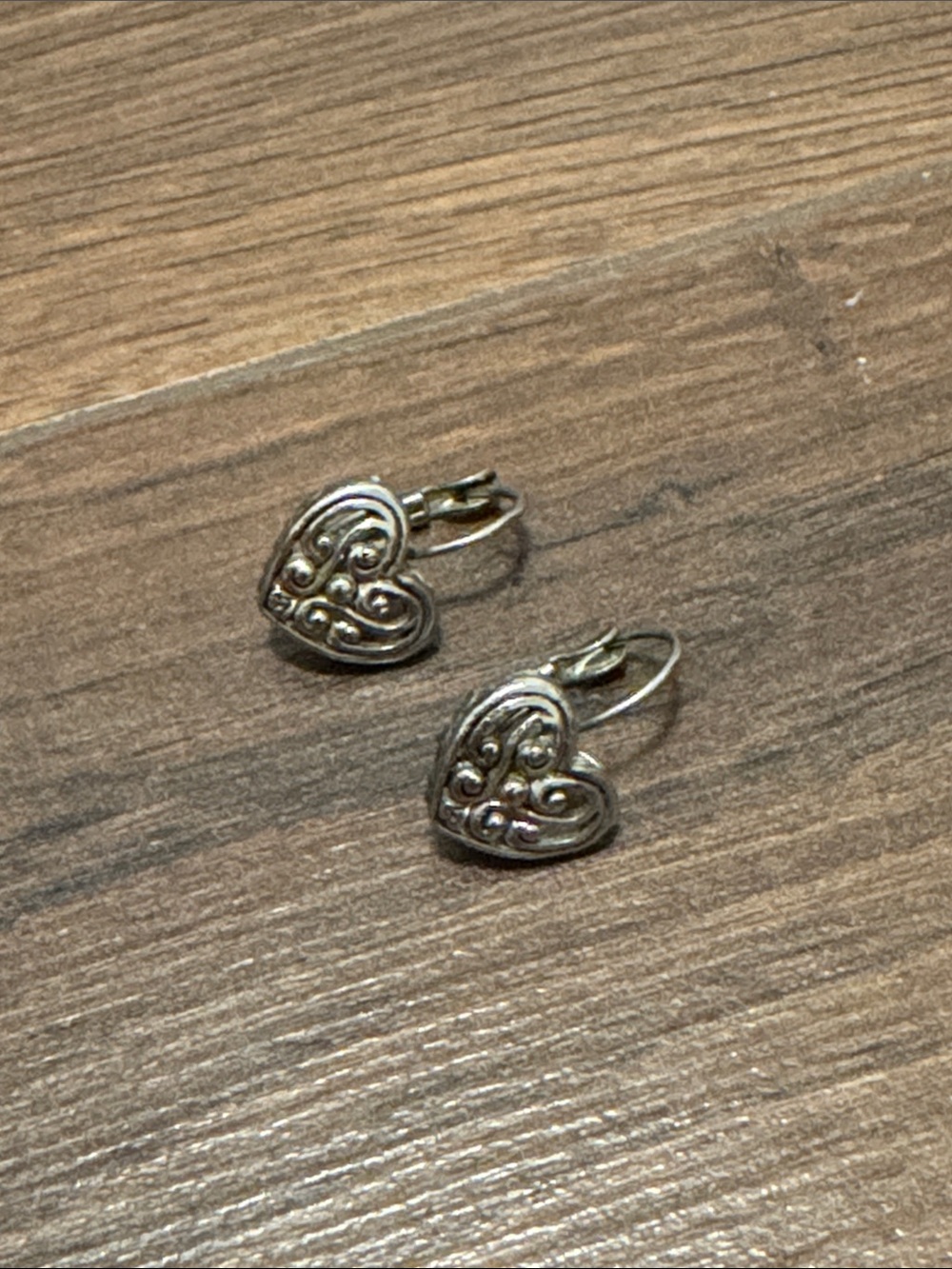 Vintage Silver Filigree Heart Leverback Earrings Scrolled Dangle